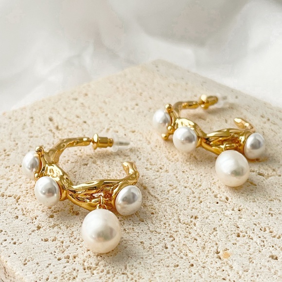 Natural Pearl Gold Wedding Earrings - Picture 3 of 4
